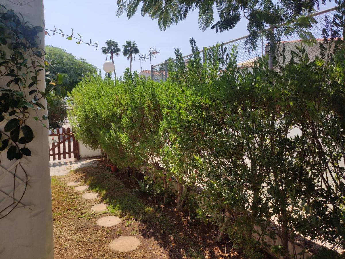 2 Bedroom Bungalow Next Yumbo Center. Free Parking بلايا ديل إنغلز المظهر الخارجي الصورة