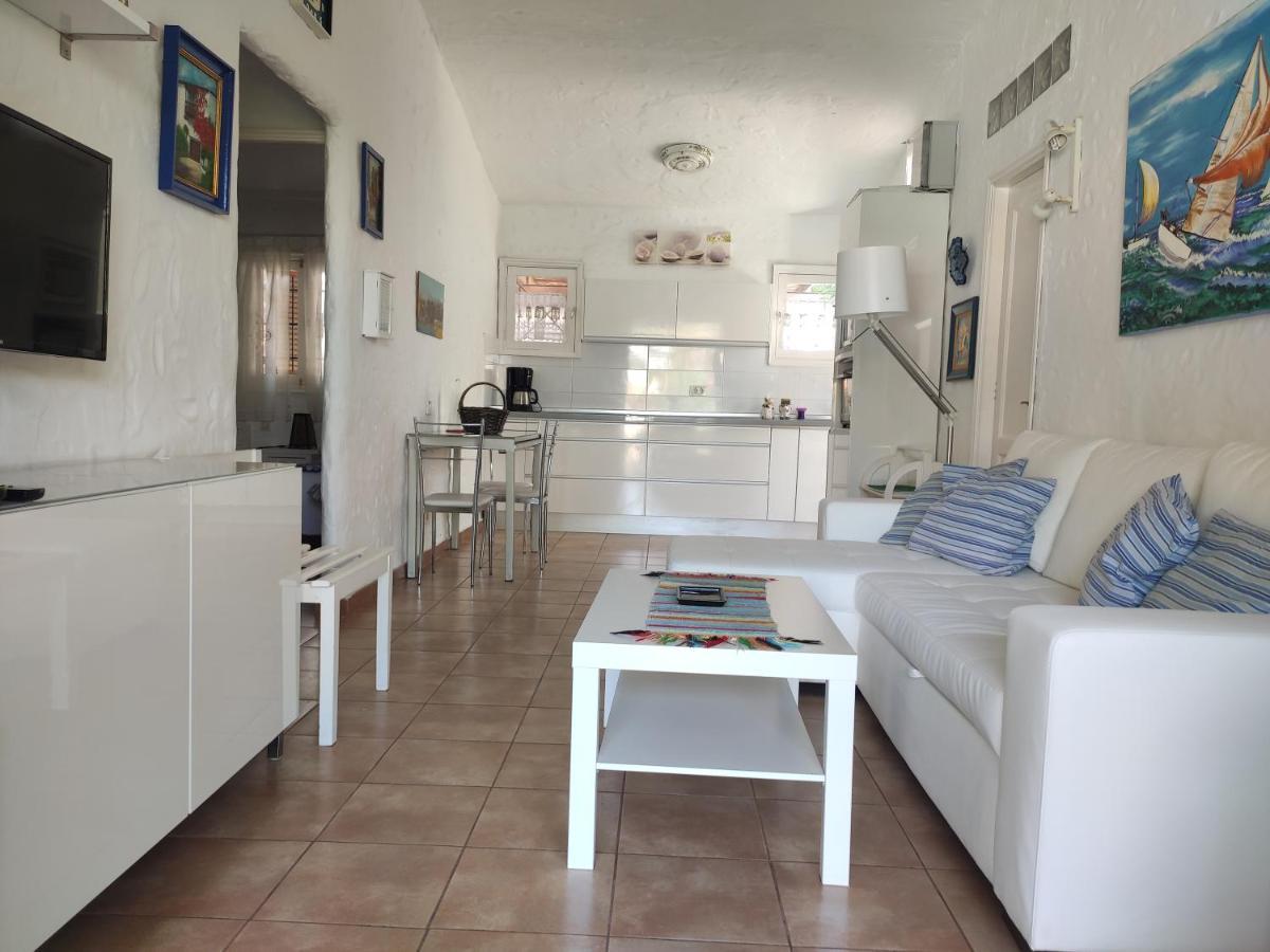 2 Bedroom Bungalow Next Yumbo Center. Free Parking بلايا ديل إنغلز المظهر الخارجي الصورة