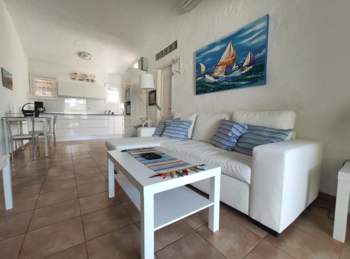 2 Bedroom Bungalow Next Yumbo Center. Free Parking بلايا ديل إنغلز المظهر الخارجي الصورة