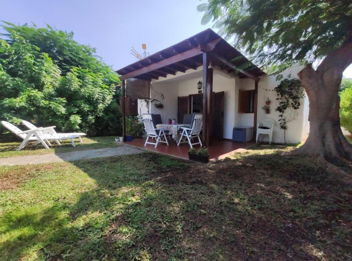 2 Bedroom Bungalow Next Yumbo Center. Free Parking بلايا ديل إنغلز المظهر الخارجي الصورة