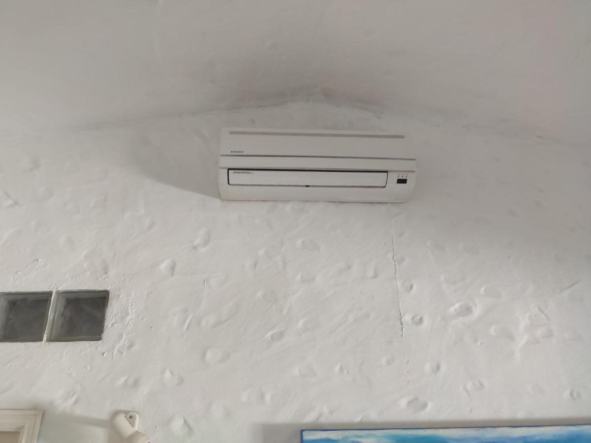 2 Bedroom Bungalow Next Yumbo Center. Free Parking بلايا ديل إنغلز المظهر الخارجي الصورة