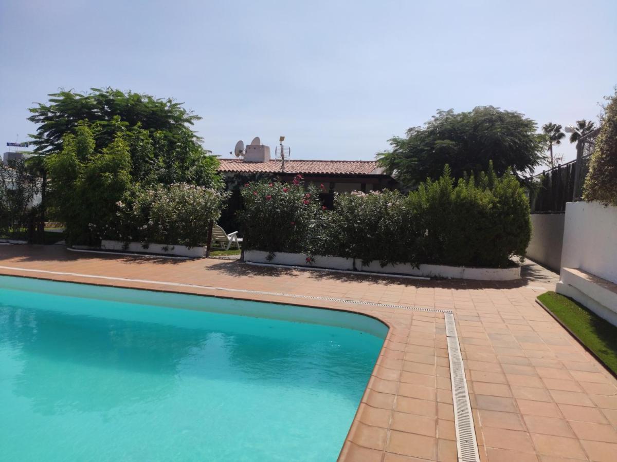 2 Bedroom Bungalow Next Yumbo Center. Free Parking بلايا ديل إنغلز المظهر الخارجي الصورة