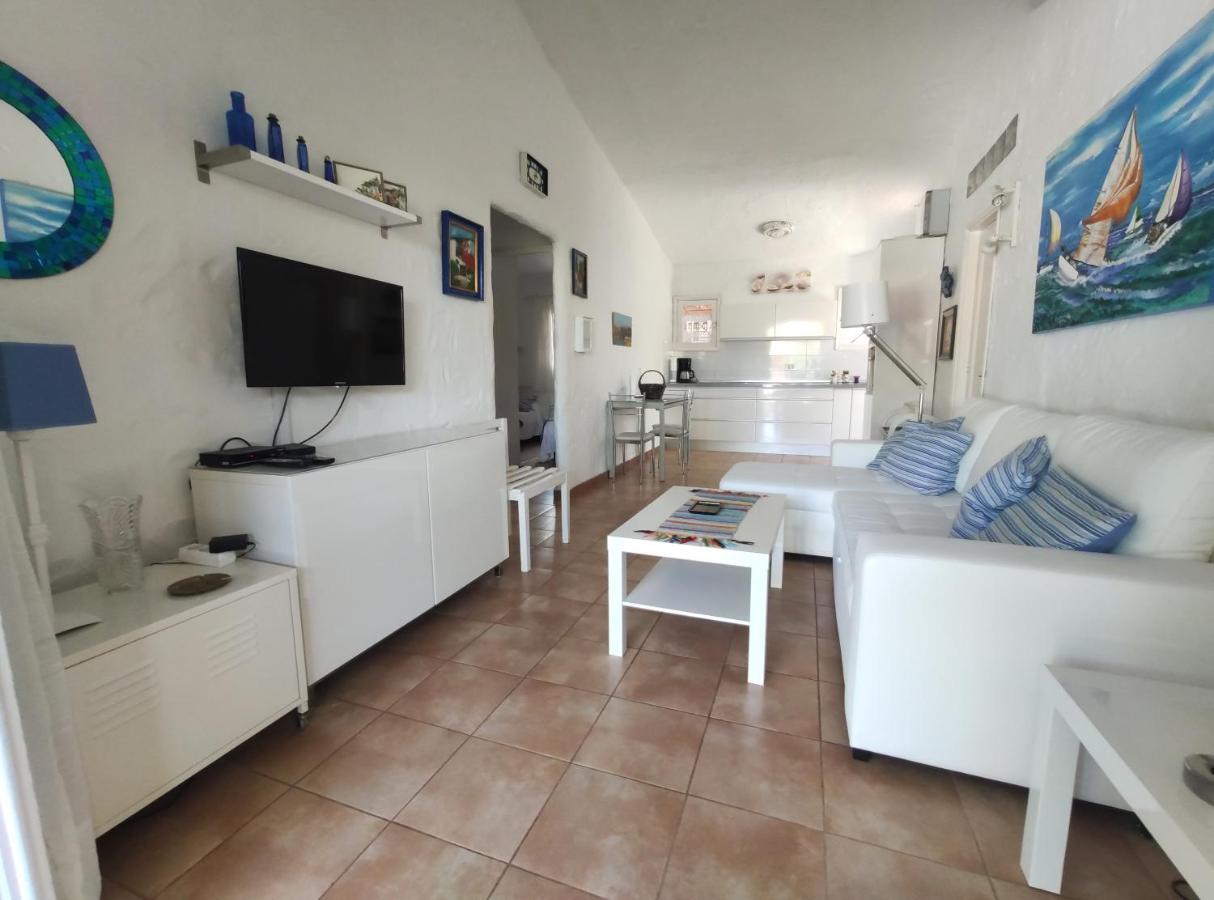 2 Bedroom Bungalow Next Yumbo Center. Free Parking بلايا ديل إنغلز المظهر الخارجي الصورة