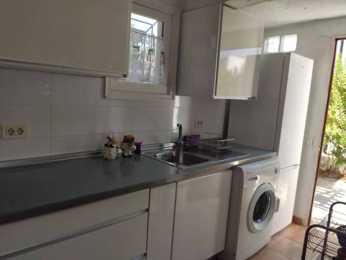 2 Bedroom Bungalow Next Yumbo Center. Free Parking بلايا ديل إنغلز المظهر الخارجي الصورة