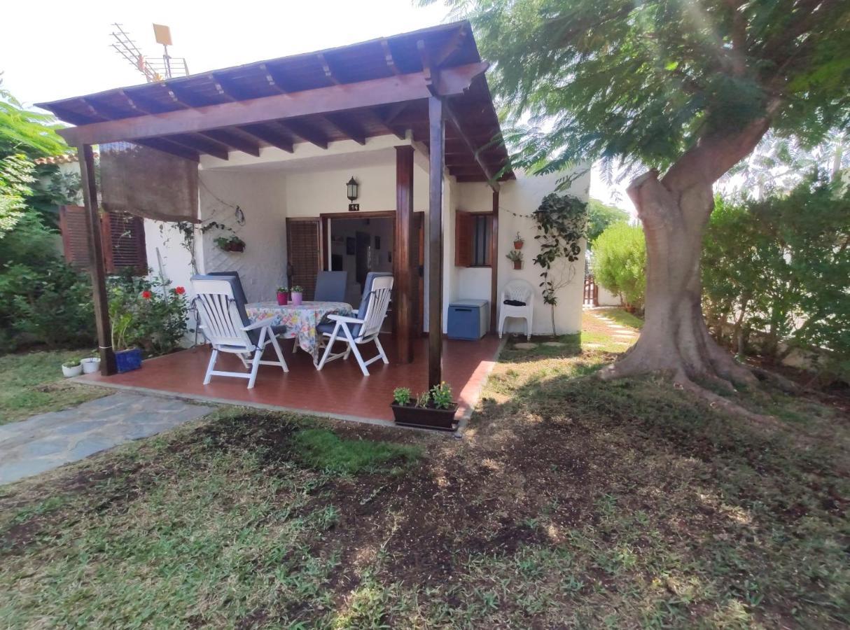 2 Bedroom Bungalow Next Yumbo Center. Free Parking بلايا ديل إنغلز المظهر الخارجي الصورة